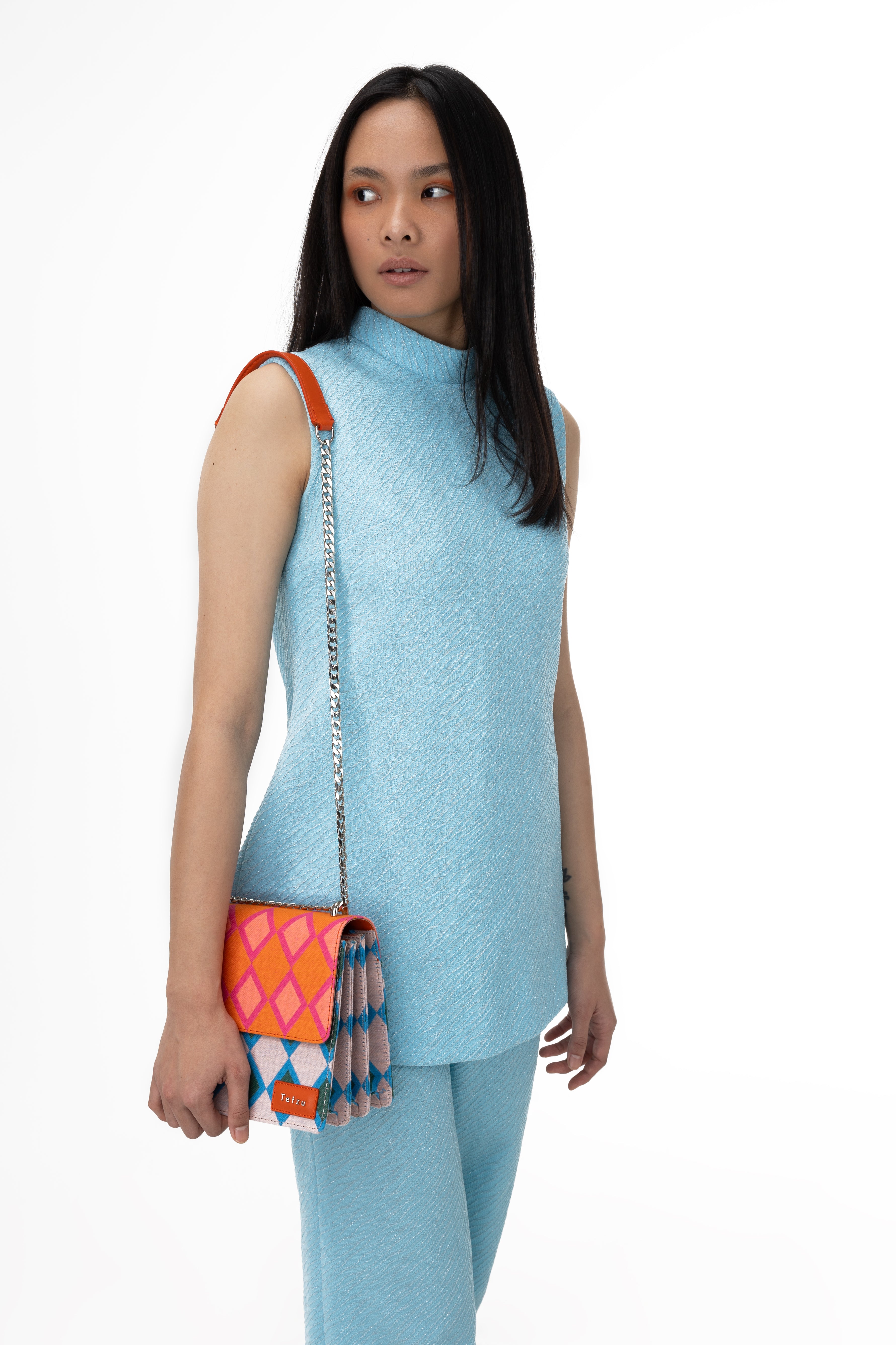Paloma Amal pink