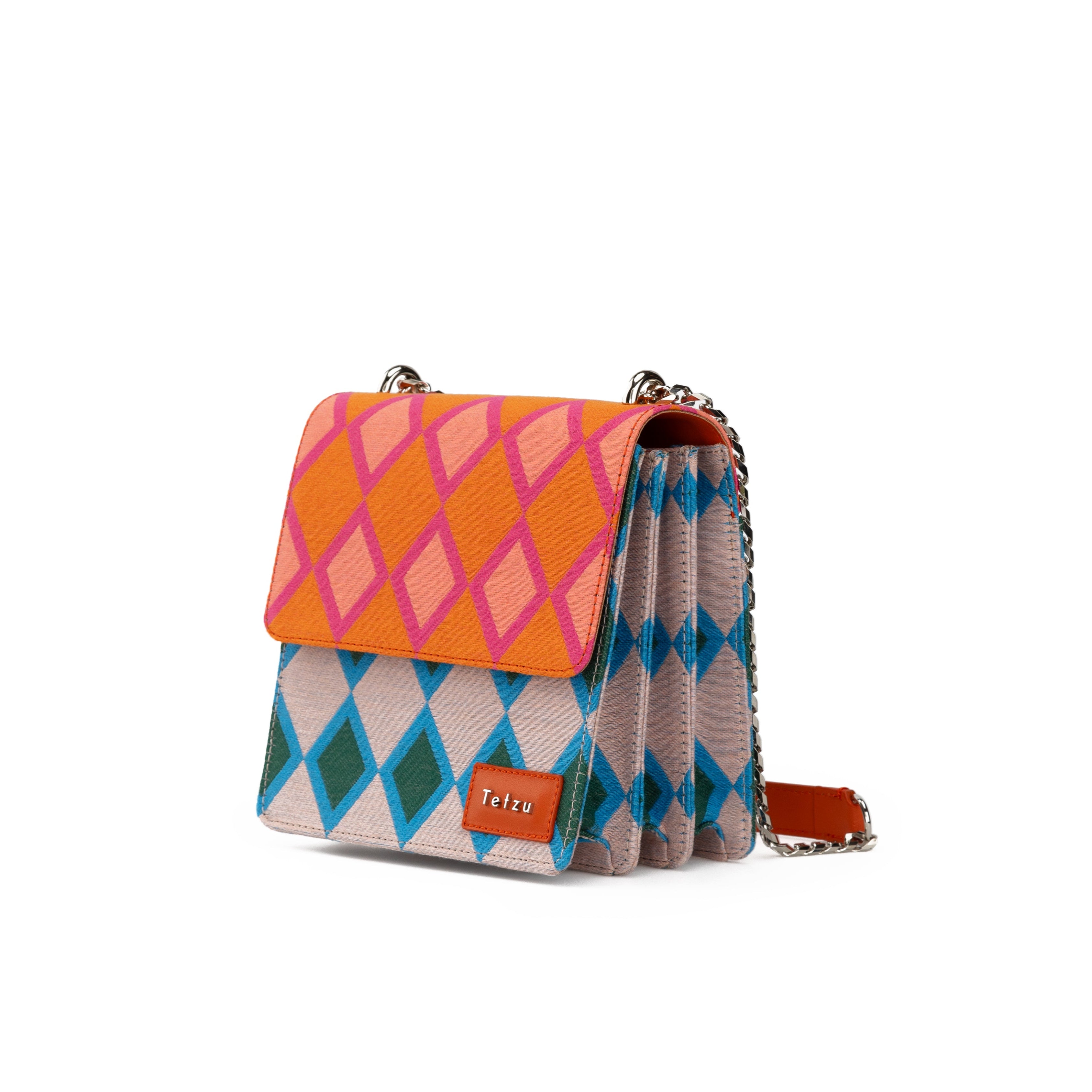 Paloma Amal pink