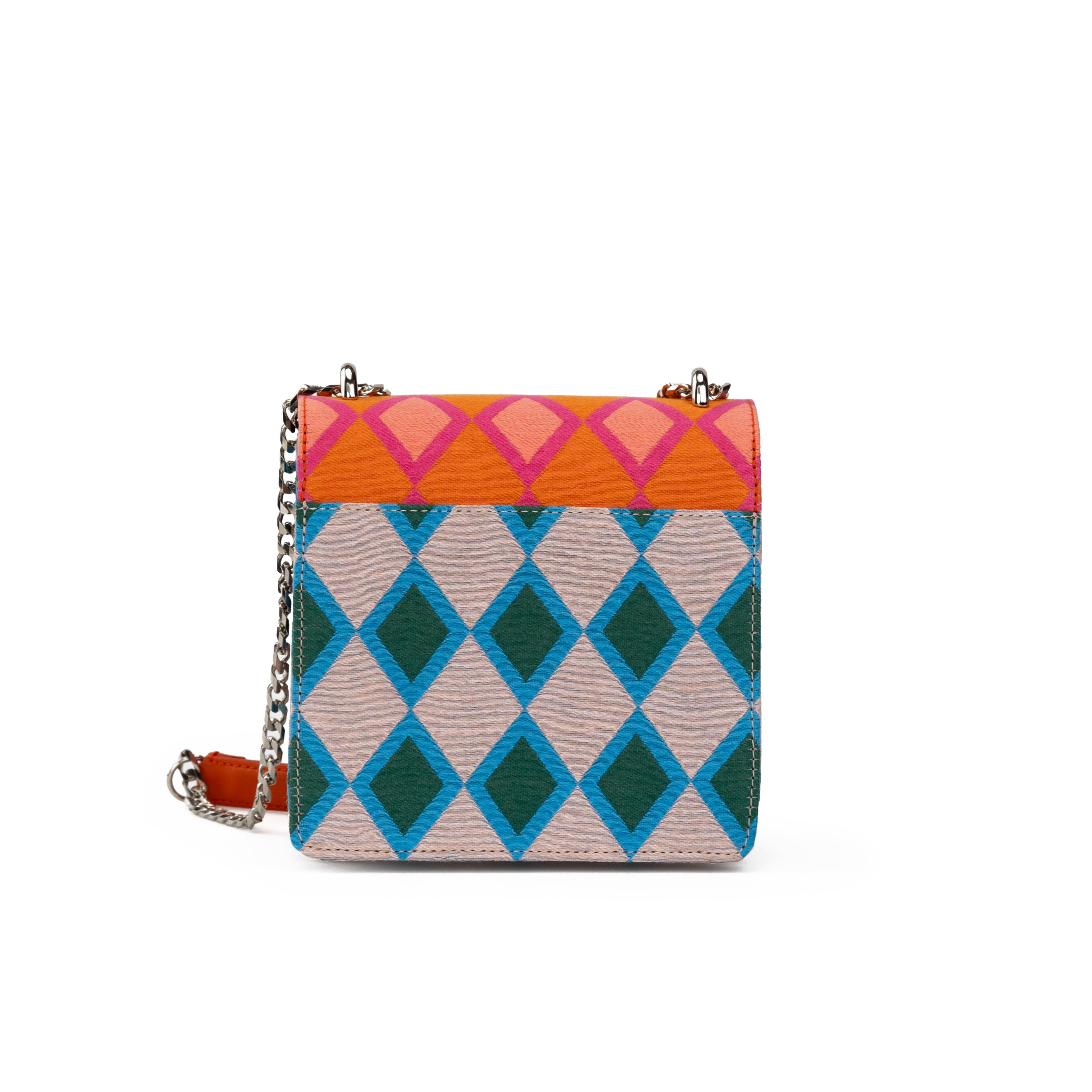 Paloma Amal pink